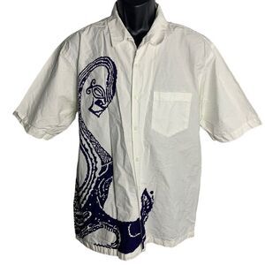 Club Med Button Up Camp Shirt L White Tribal Short Sleeve Chest Pocket Collar